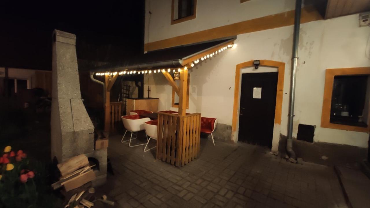 H@M Penzion Žlutice Екстериор снимка
